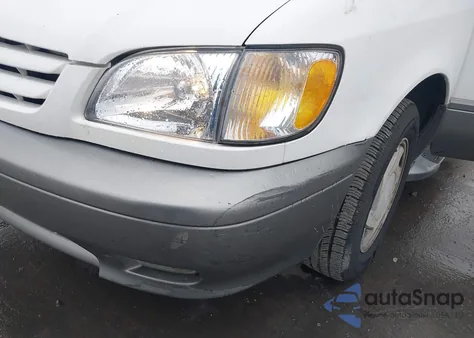 2002 Toyota Sienna Xle from USA, damaged, VIN 4T3ZF13C62U431409